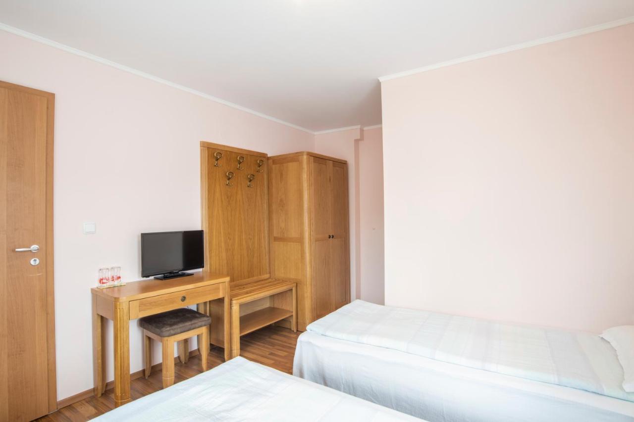 Guest House Roden Dom 코프리브시티차 외부 사진